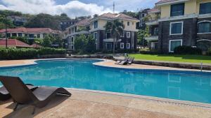 Nasugbu Resort, Beachfront Condo in Canyon Cove A1-301