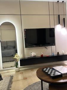 استديو أنيق بجلسة خارجية خاصة