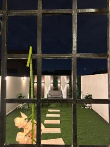 استديو أنيق بجلسة خارجية خاصة