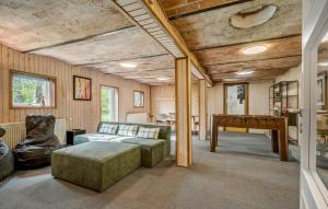 Nice Home In Sønder Felding With Sauna