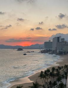 DEPARTAMENTO EN PLAYA ACAPULCO CyM