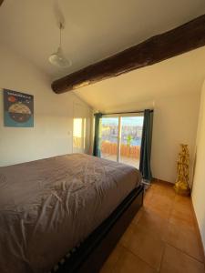 Auberges de jeunesse Appartement vue imprenable Vieux-Port et Notre Dame : photos des chambres