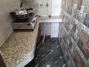 Aggarwal independent studio apartments with private washroom and private kitchen withutensils, fridge, wifi with smart tv, work desk, fully ac as like your own sweet home