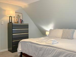 New - Mins to Concord Nashua - Walk to Downtown -