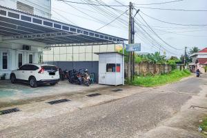 Urbanview Hotel Syariah near RSIA Annisa Jelutung Jambi