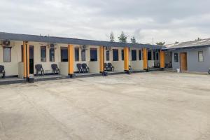 RedDoorz at Pantai Sayangheulang Garut 2