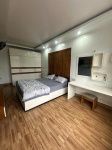 Ớt Hostel - 128 Cái Bèo, TT Cát Bà