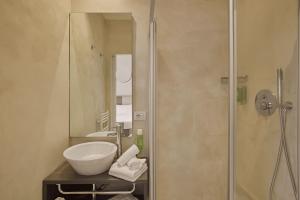 Standard Double Room room in Hotel Le Mura
