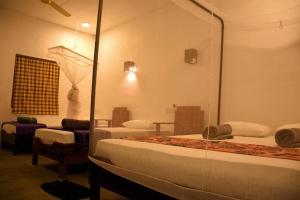 Aira Bay Resort Arugambay