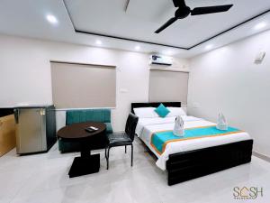 Well-equipped Studio AC, WiFi, Smart TV & More