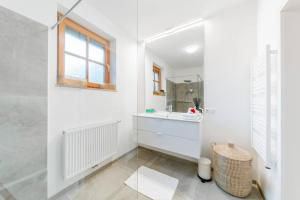 Haus mit Donaublick, Terrasse und Garten