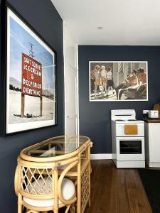 Brutus by Becker Minty