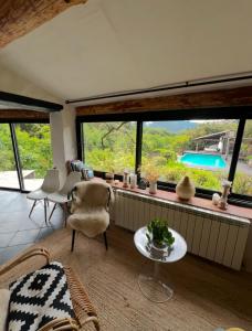 Maisons de vacances Le petit paradis cevenol - piscine & salle de sport : photos des chambres