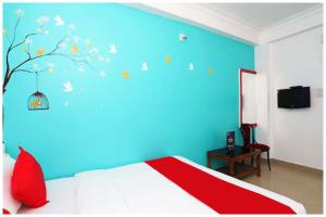 HOTEL Luxury Star Inn Airport BHUBNESWAR Wifi and Fully Air Conditioning Room - Prime Location - Room Service and Excellent