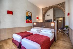 Family Room (2 Adults + 2 Children) room in Kolbe Hotel Rome