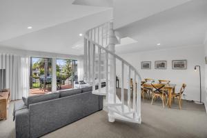 Tuscany Apartments 16