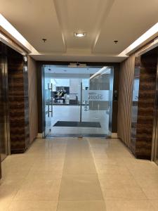 2 BEDROOM HOME Near Mall of Asia