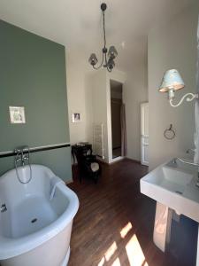 B&B / Chambres d'hotes L Oranger : photos des chambres