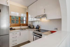 La Campana apartment with pool by Costarentals - Ref 60