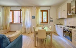 1 Bedroom Lovely Apartment In Camogli