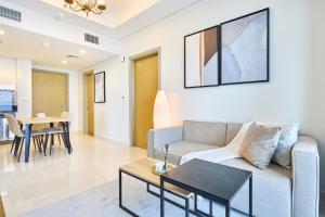 Amazing 2BR near Downtown - Sea & city view