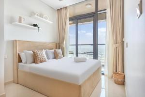 Amazing 2BR near Downtown - Sea & city view