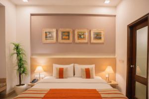 Ahuja Residency Parklane