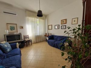 La casa di Angela - Parking, AC