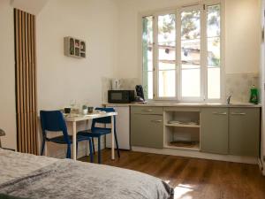 Appartements La Petite Adresse Studio-Grange Blanche-Lyon 3 : photos des chambres
