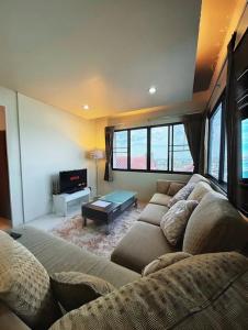 Crystal Horizon Suite