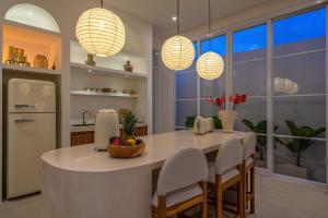 Villa Halo - Exquisite Tropical 3 Bedrooms Villa in Canggu