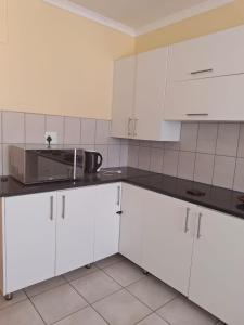 Ehenye Villa