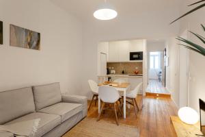 Calçada de Santo Amaro Apartments