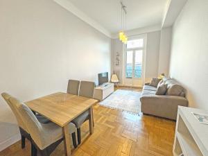 PROMENADE HOLIDAY - ROCAMARE PROMENADE