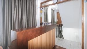 GREN PLACE near Baclaran Airport Road by RedDoorz