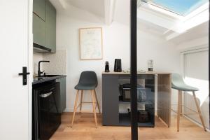 Ô Saint-Michel - studio climatisé à 200 m du métro