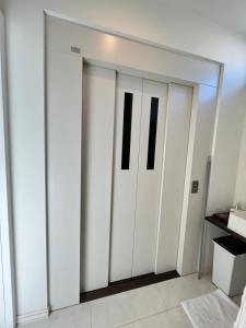 Private Room with elevator only 2 minutes to station