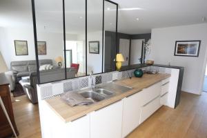 Maisons de vacances Large house 80m from the port of Paimpol : photos des chambres