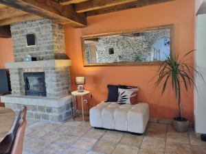 Maisons de vacances Au Mont De La Rive #Jaccuzi et Mont-Saint-Michel # : photos des chambres