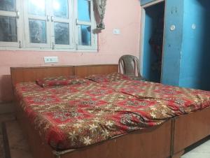 Radhe Shyam PG & Tiffin Pack service
