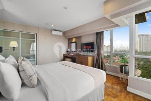 Corinna by Kozystay - Senayan