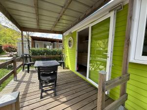 Campings Camping Le Clocher de Neyran : photos des chambres