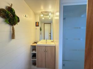Campings Camping Le Clocher de Neyran : photos des chambres