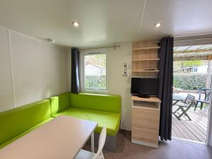 Campings Camping Le Clocher de Neyran : photos des chambres