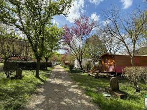 Campings Camping Le Clocher de Neyran : photos des chambres