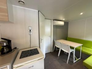 Campings Camping Le Clocher de Neyran : photos des chambres