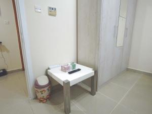 One Bedroom Twin Bed Fully Furnished