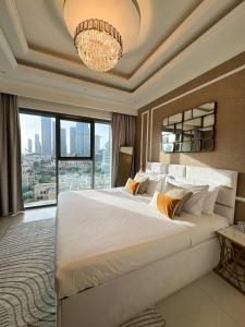 Kensington - 2BR Burj Royale 5 min Dubai Mall
