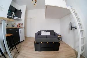 Appartements Studio douillet entre ville et ocean - Etage 1 - Proche toutes commodites : photos des chambres