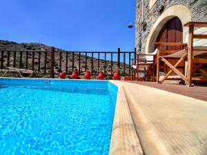 traditional homes of crete
